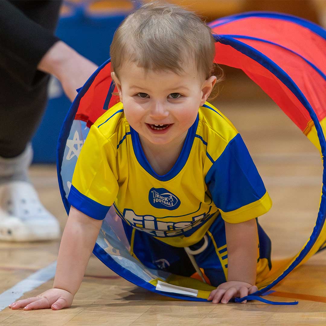 Mini Kickers player