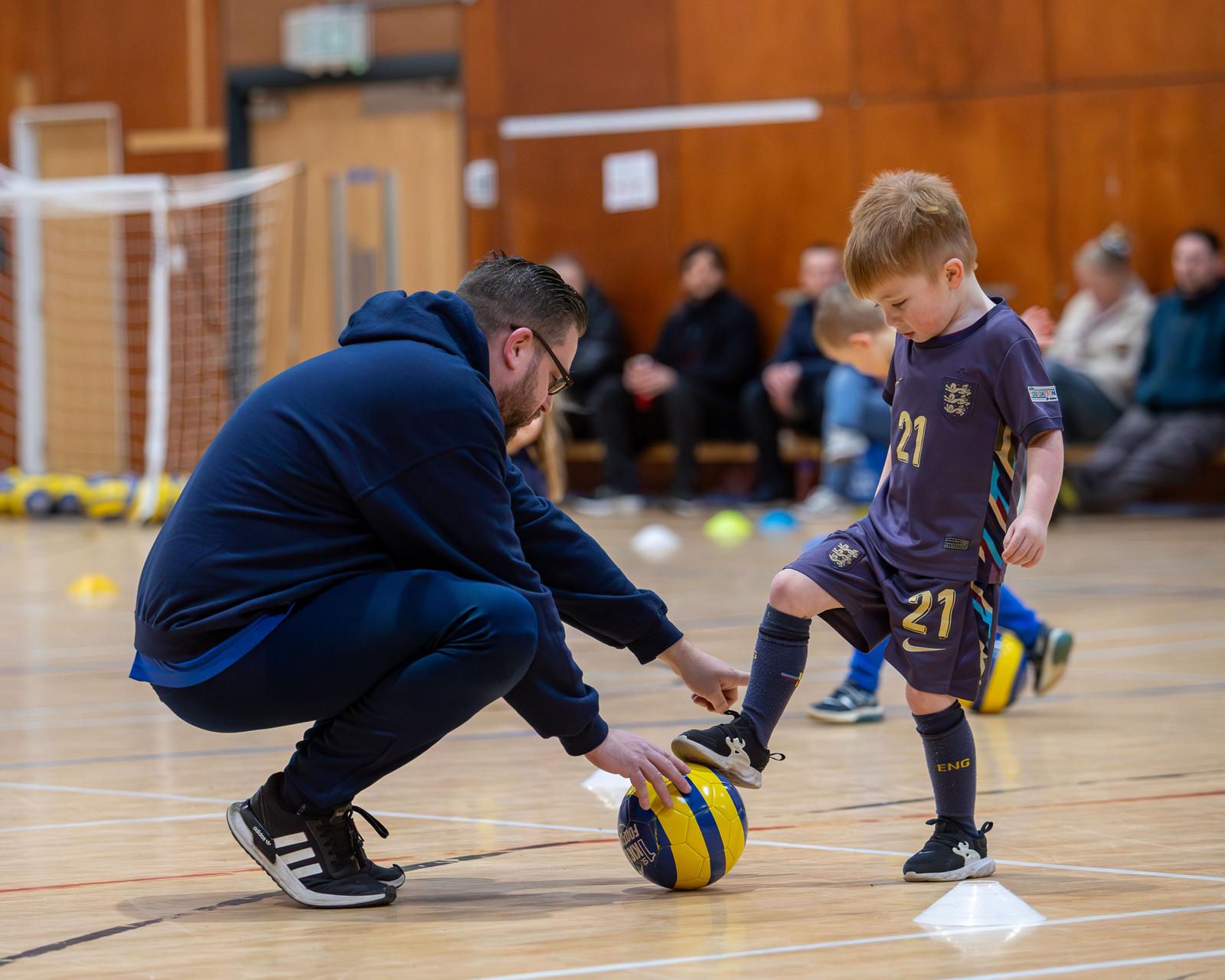 Mini Kickers High Five